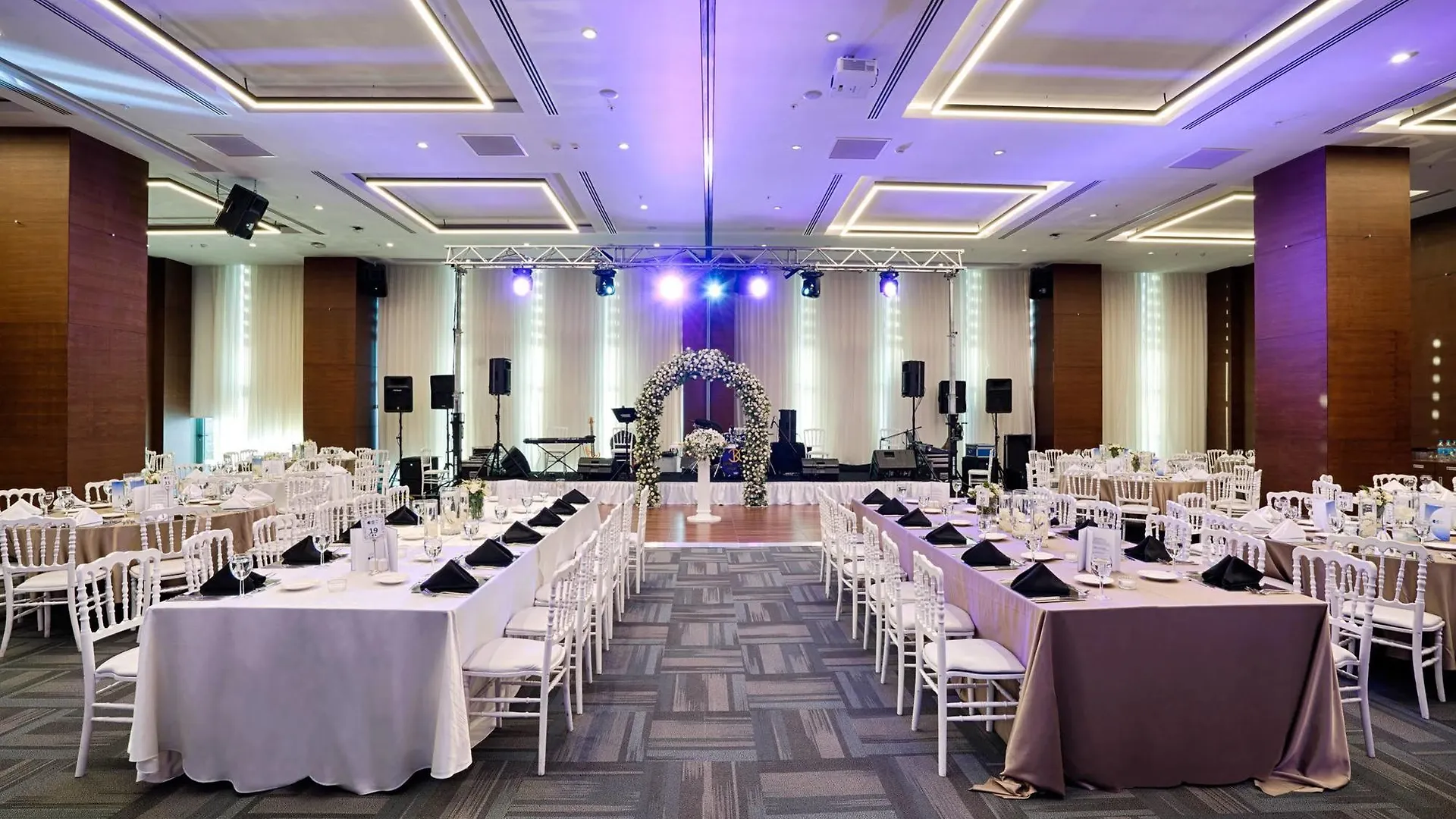 Point Hotel أنقرة 5*,  تركيا